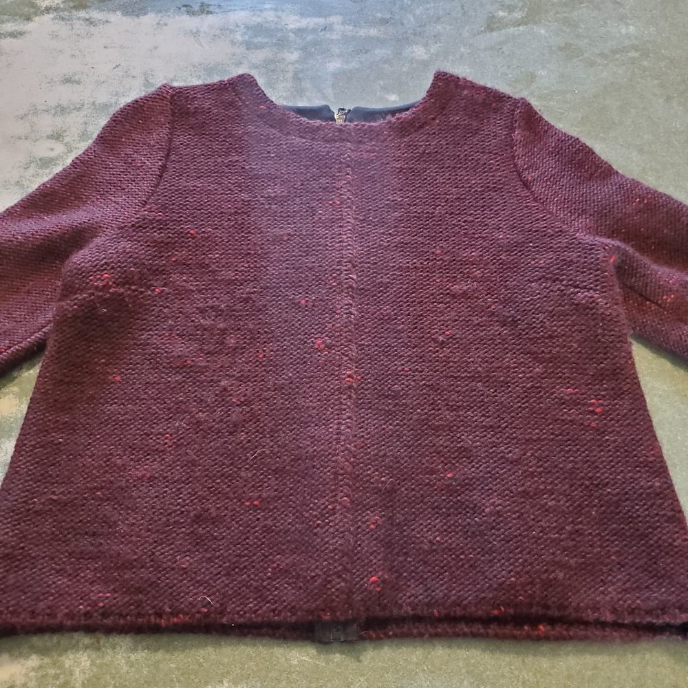 B&K Buchanan kang red zipper back sweater sz small